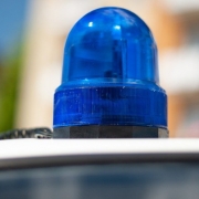 Die Bayreuther Polizei hat einen Fahrer, der Drogen genommen hatte, aus dem Verkehr gezogen. Symbolbild: Pixabay