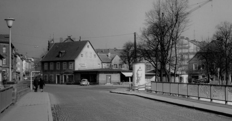 Schulbrücke zum Neuen Weg 1970. Foto: Archiv Bernd Mayer