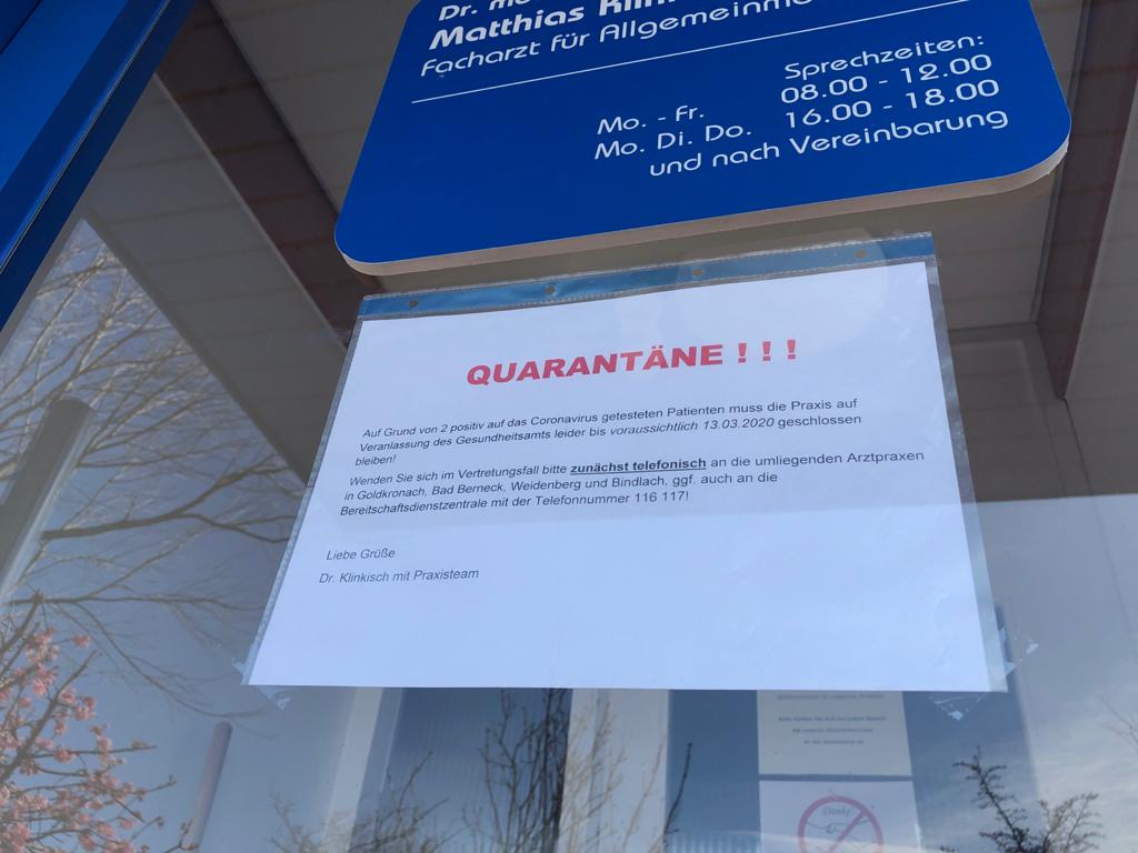 Coronavirus im Kreis Bayreuth. Kindergarten und Arztpraxis wurden geschlossen.