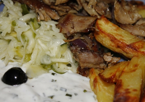Kostenloses griechisches Essen in der Corona-Krise in Bayreuth.