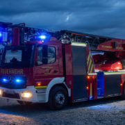Durch einen defekten Akku ist am Ostersonntag (4.4.2021) in einer Doppelhaushälfte in Kulmbach Feuer ausgebrochen. Symbolbild: pixabay