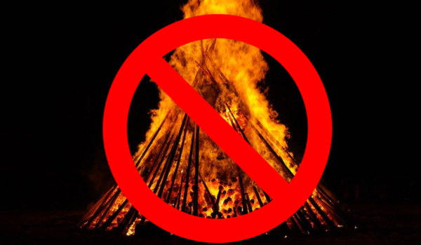Aufgrund der Waldbrandgefahr gibt es in einer Gemeinde im Landkreis Bayreuth kein Johannisfeuer. Symbolbild: Pixabay