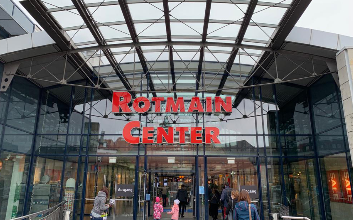 H&M im Rotmain-Center Bayreuth modernisiert seinen Laden. Symbolfoto: Redaktion (Archiv)