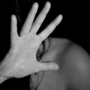 Eine 26-jährige Frau wurde in Lichtenfels in Oberfranken von ihrem Freund misshandelt. Symbolbild: pixabay