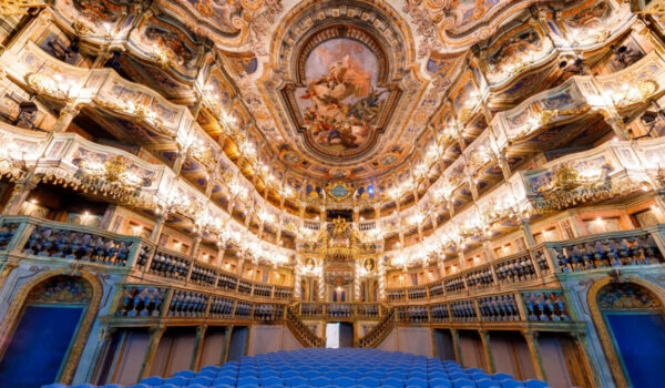 Das Opernhaus in Bayreuth darf wieder öffnen. Symbolfoto: DZT/Loic Lagarde