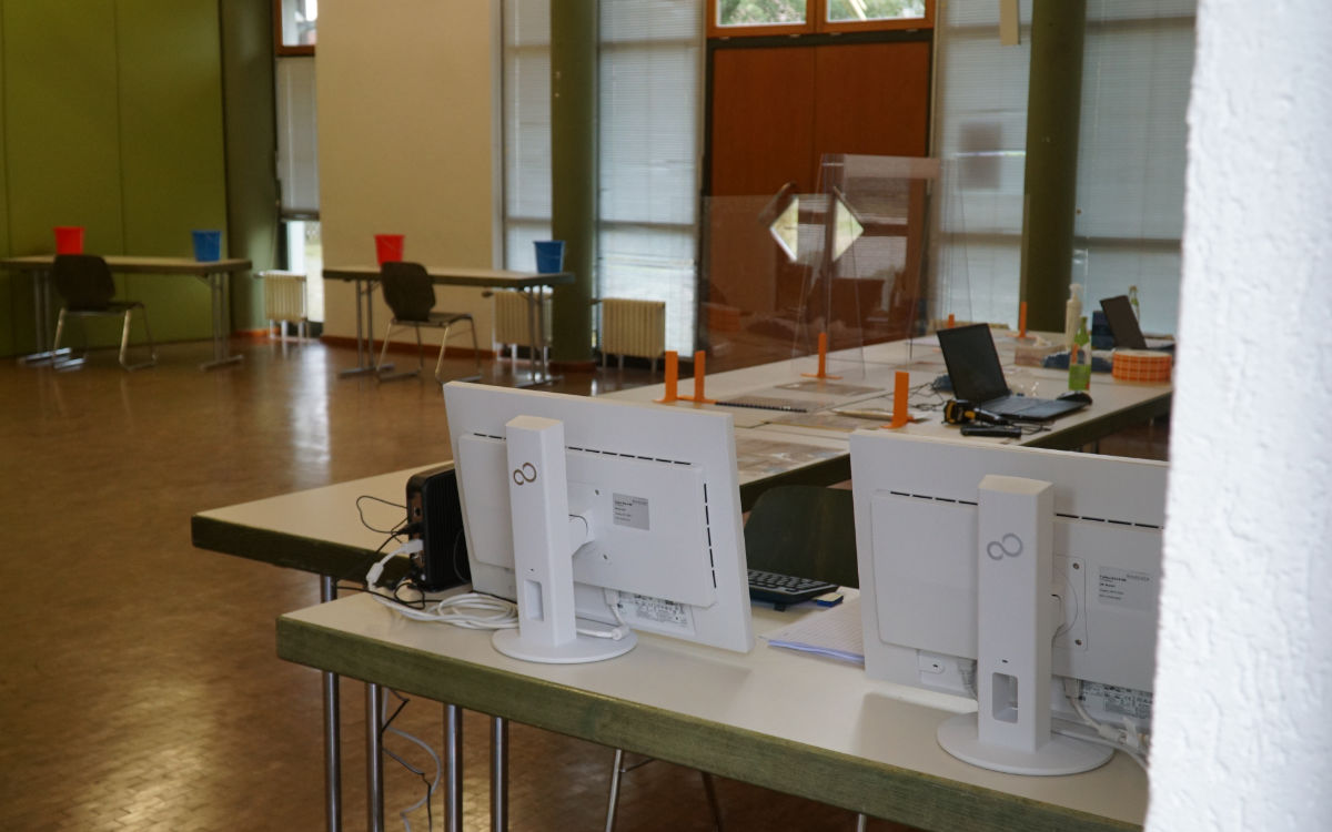 Das Corona-Testzentrum in Aichig in Bayreuth ist derzeit überlastet. Archivfoto: Raphael Weiß