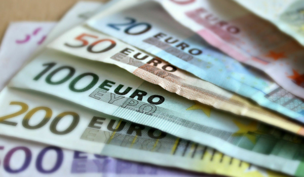 Der Mindestlohn steigt. Was bedeutet das für Bayreuth? Symbolbild: pixabay