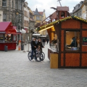 In Bayreuth bleiben einige Weihnachtsbuden in der Innenstadt stehen. Archivfoto: Raphael Weiß