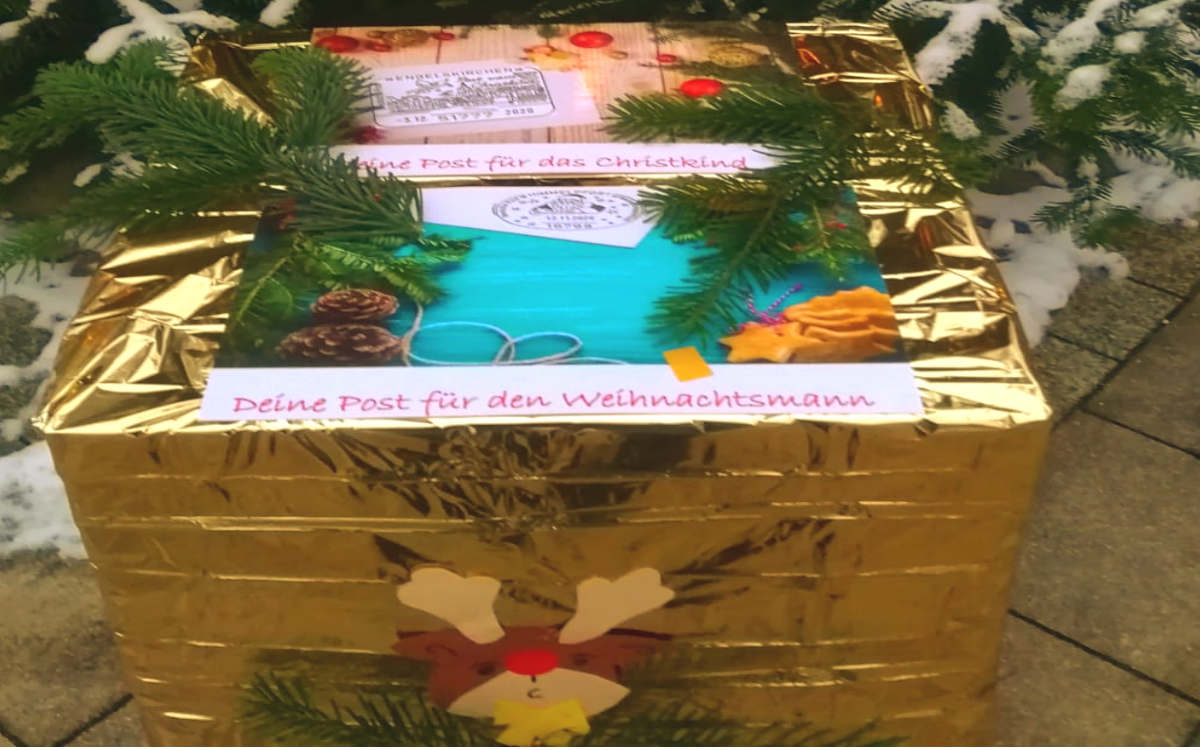 Das Weihnachtspostamt in Pottenstein ist auch in diesem Jahr vorhanden: Hier können Briefe für das Christkind eingeworfen werden. Foto: Tourismusbüro Pottenstein