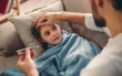 Leiden Kinder unter Husten, Schnupfen und leichtem Fieber, ist eine Erkältung wahrscheinlicher als Covid-19. Foto: djd/Esberitox/georgerudy - stock.adobe.com
