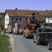 Bei einem schweren Unfall im Landkreis Bamberg stürzte ein Arbeiter mehrere Meter in die Tiefe. Er verletzte sich schwer. Foto: News5/Merzbach