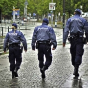 Die Bayreuther Polizei führt heute am Hans-Walter-Wild-Stadion eine Übung durch. Symbolfoto: Pixabay
