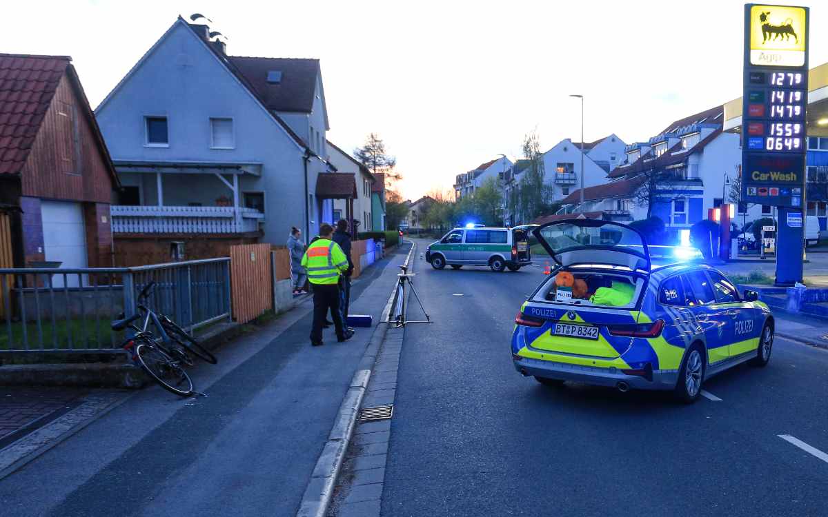 Schwer verletzt wurde ein 25-jähriger Radfahrer bei einem Verkehrsunfall in Oberfranken. Bild: News5/Merzbach