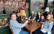 Seit Freitag (14. Mai 2021) hat das Irish Pub Dubliners in Bayreuth seinen Außenbereich wieder geöffnet. Das bt hat mit Betreiber Ralph Neidhardt gesprochen, wie es lief. Foto: privat