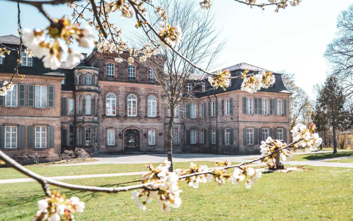 Italienflair in der Fränkischen Schweiz: Das Schloss Fantaisie in Eckersdorf. Foto: Alexandra Baier