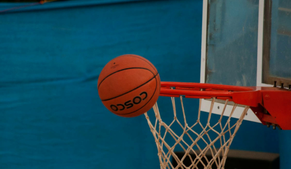 Am 11. März 2023 endet die Mitternachtsbasketball-Saison 2022/23 mit einem Abschlussturnier in der Rotmainhalle. Symbolbild: Pixabay