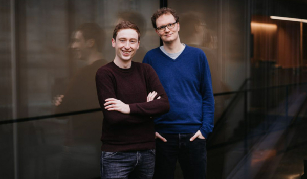Spiele entwickeln in Bayreuth: Carl-Philipp-Hellmuth und Paul Redetzky haben bereits 2019 ihr Start-up Emergo Entertainment gegründet. Bild: Emergo Entertainment