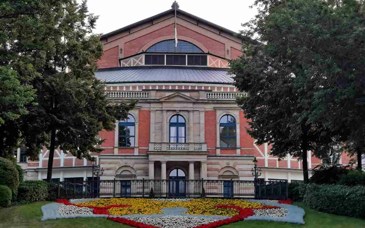 Film über Bayreuth im Kino: eine Dokumentation geht ab Ende Oktober der Frage nach, warum Richard Wagner ausgerechnet in Bayreuth landete. Bild: Jürgen Lenkeit