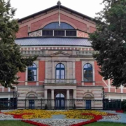 Bei den Bayreuther Festspielen gibt es Meinungsdifferenzen zum Wort 