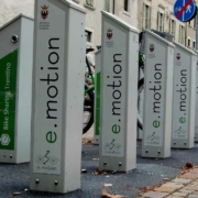 In Pegnitz im Kreis Bayreuth stehen ab sofort Ladestationen für E-Bikes zur Verfügung. Symbolbild: Pixabay