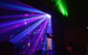 In Trockau hat ein Corona-positiver Gast in einer Disko gefeiert. Symbolbild: Pexels/Herror Conhache
