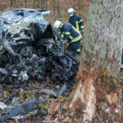 Schrecklicher Unfall bei Oberhaid: Ein Mann ist gestorben. Foto: Merzbach / News5