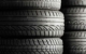 Die Diebe haben bei dem Bayreuther Autohaus mehrere Reifen geklaut. Symbolfoto: Pixabay.