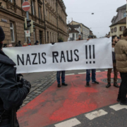 Nazis raus: Wie bereits im Bamberg formiert sich nun auch in Bayreuth klarer Widerstand gegen die Unterwanderung der Corona-Demos durch rechte Kräfte. Archivbild: NEWS5/Merzbach