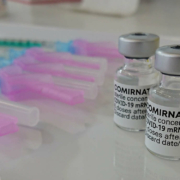 Biontech-Impfstoff Comirnaty: Das BRK Bayreuth erhält zusätzliche Dosen zum Verimpfen. Symbolbild: pixabay