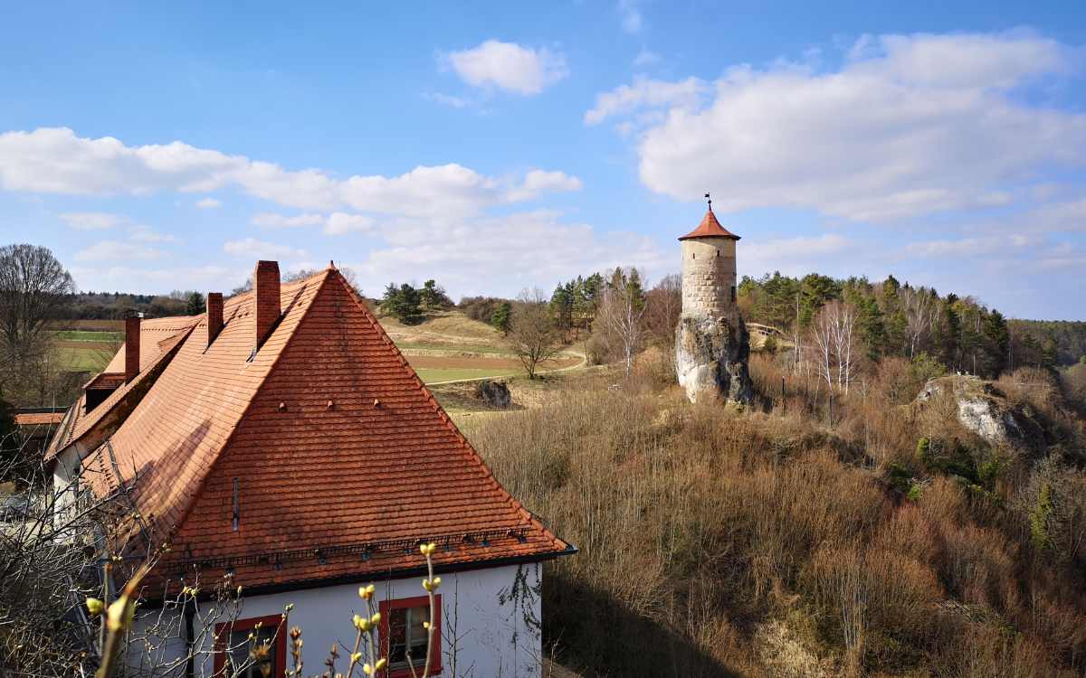 Die Burgschänke Waischenfeld im Landkreis Bayreuth wird wiedereröffnet. Symbolbild: pixabay