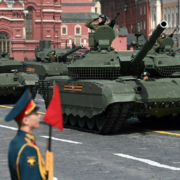 Russland probt für die Militärparade. Symbolfoto: https://i4thumbs.glomex.com/dC1iYWRvNXQ0cDk2YXAvMjAyMi8wNS8wNy8xMi81MV8xOF82Mjc2NmI0NmNjMmQ2LmpwZw==/profile:original/image.jpg