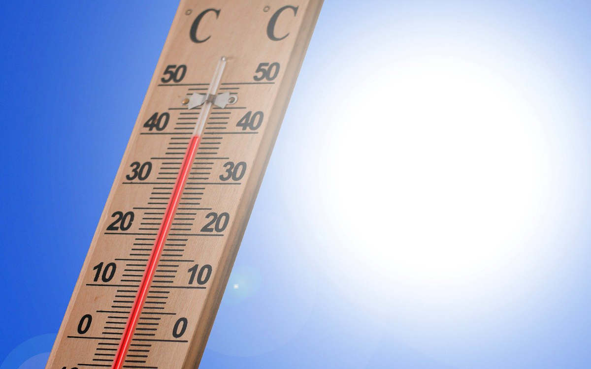 Seit Tagen hält uns die Hitze im Griff. Wann wird es wieder kühler?Symbolbild: Pixabay