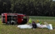 Flugzeugabsturz mit zwei Toten: Bei Büchenbach in Mittelfranken ist am Sonntag (19. Juni 2022) ein Kleinflugzeug abgestürzt. Bild: NEWS5/Merzbach
