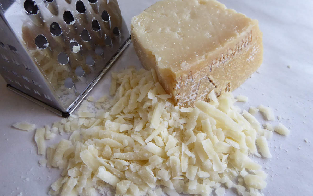 Ein bayerischer Käsehersteller ruft seinen Reinbekäme zurück. Symbolbild: Pixabay