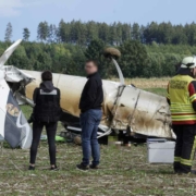 Bei Waizenhofen im Landkreis Roth ist ein Flugzeug abgestürzt. Bild: NEWS5/Deyerler