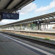 IHK, HWK, Universität und Landkreis teilen die Meinung der Stadt Bayreuth, dass Bayreuth einen Bahnausbau braucht. Bild: Betsy Somorowsky
