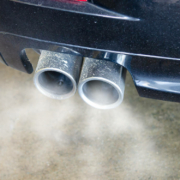 Ab 2035 sollen nur noch emissionsfreie Fahrzeuge in der EU zugelassen werden. Symbolfoto: Pexels/Khunkorn Laowisit