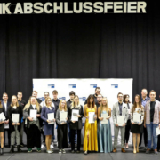 Die IHK für Oberfranken Bayreuth ehrt die Ausbildungsabsolventen aus Stadt und Landkreis Bayreuth. Bild: IHK für Oberfranken Bayreuth