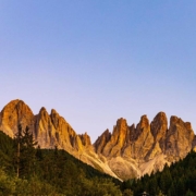 Die Dolomiten sind ein beliebtes Reiseziel in Italien. Bild: Pexels © KITSUN YUEN