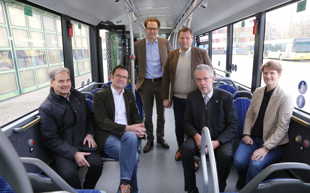 Busfahren ohne Schadstoffverbrauch. Bayreuther Busse sollen umweltfreundlicher werden. Bild: Stadtwerke Bayreuth