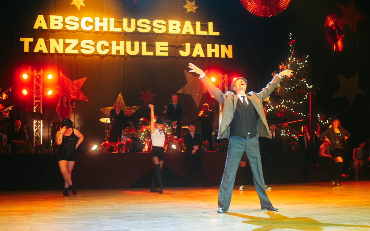 Am vergangenen Wochenende fand der Abschlussball der Tanzschule Jahn statt. Bild: Tanzschule Jahn