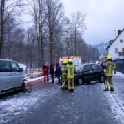 In Warmensteinach ereignete sich am Montag ein Unfall. Bild: BRK Bayreuth.