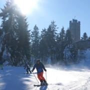 Die Skifahrer können auf den Ochsenkopf zurückkehren. Archivfoto: Tourismus & Marketing GmbH Ochsenkopf