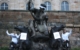 Zwei Bayreuther Wissenschaftlerinnen protestieren am Wittelsbacherbrunnen gegen den Klimawandel. Quelle: 