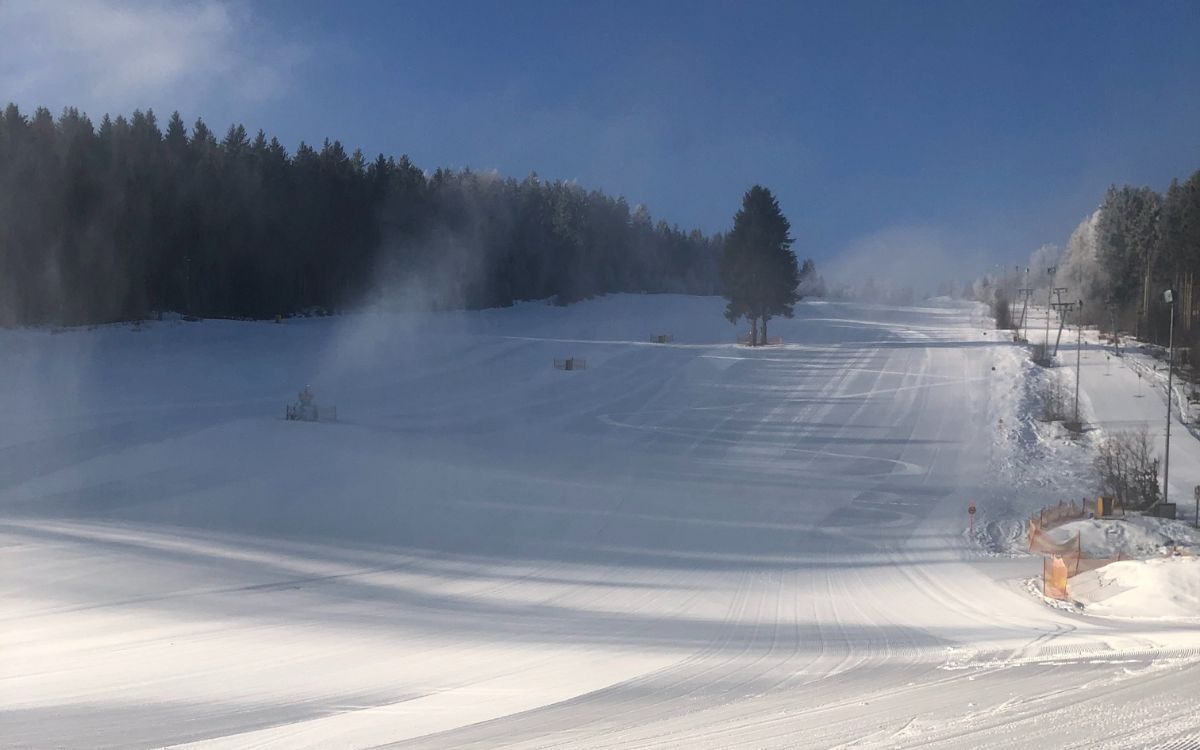 Dieses Wochenende beginnt die Ski-Saison am Klausenlift: Foto: Franz Tauber