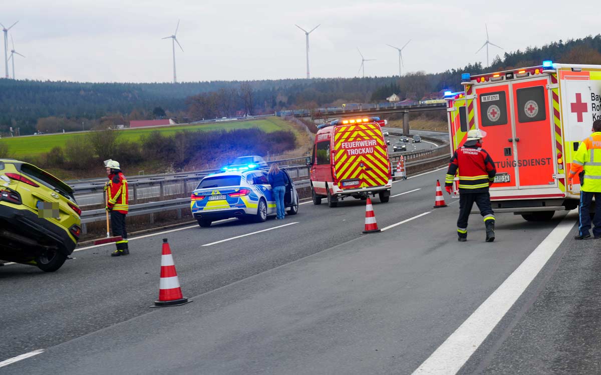 Die Unfallstelle auf der A9 zwischen Bayreuth und Trockau. Foto: BRK Bayreuth