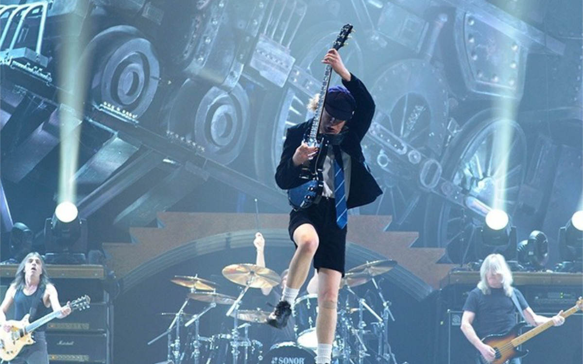 AC/DC bei einem Auftritt in Japan. Foto: Instagram @acdc