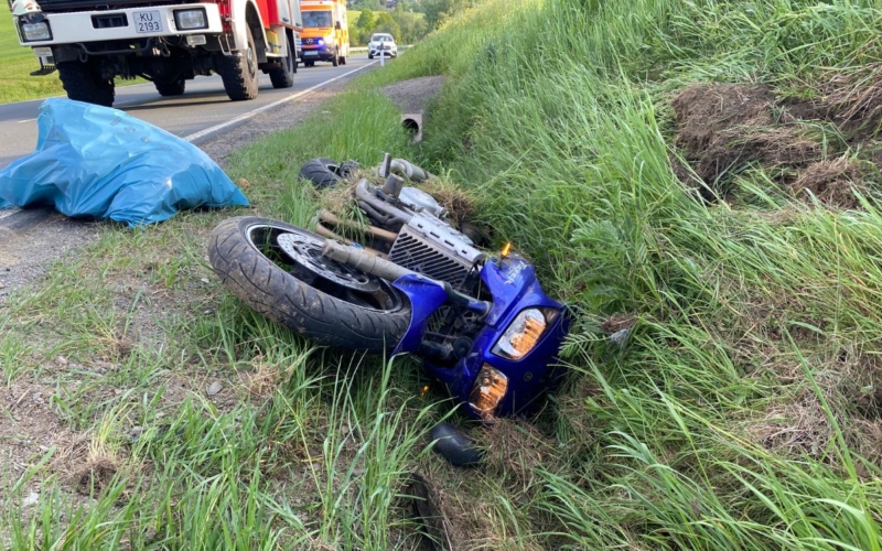 Im Landkreis Kulmbach verloren zwei Motorradfahrer die Kontrolle und landeten im Graben. Foto: Polizeiinspektion Stadtsteinach